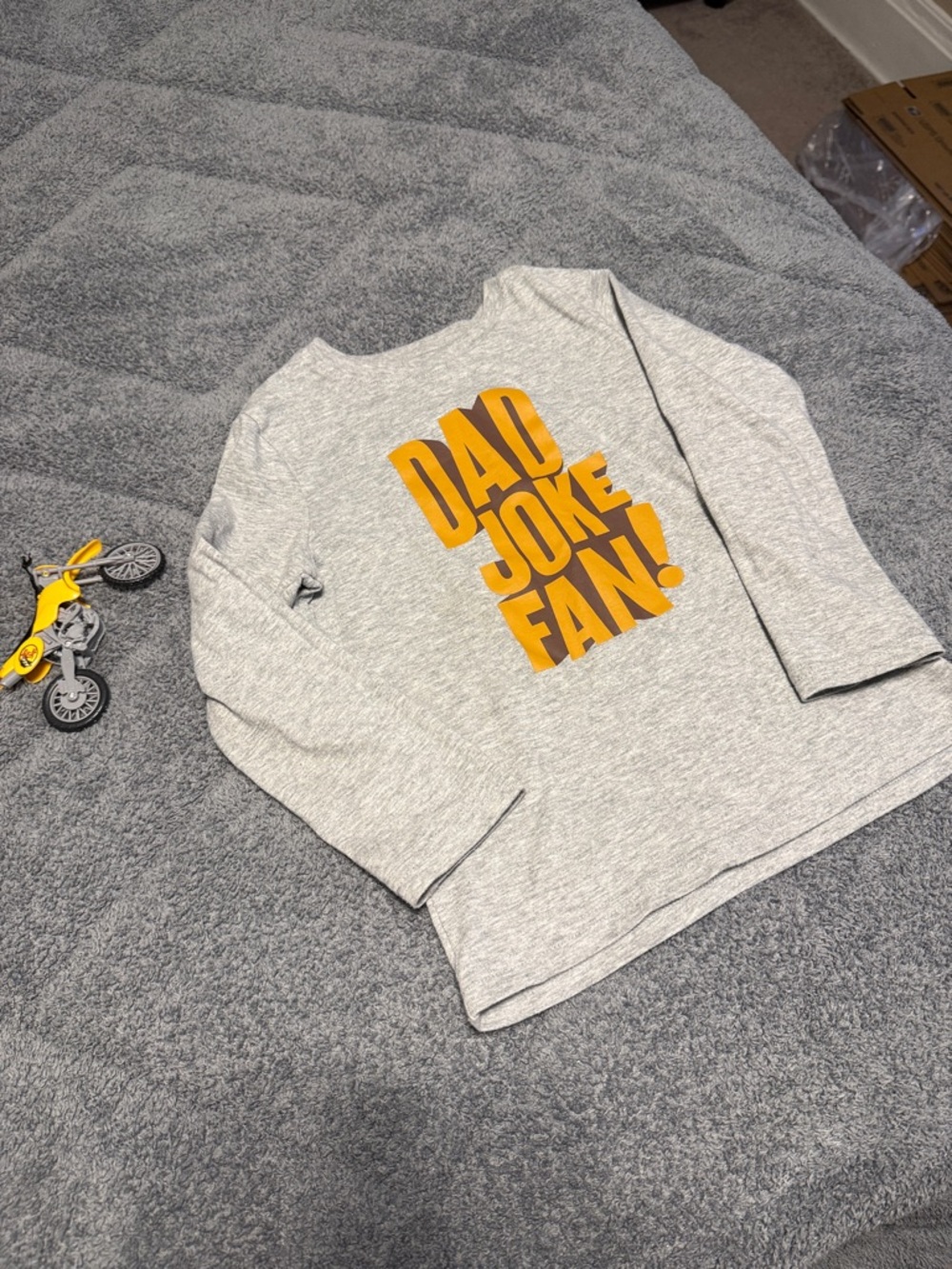 Gray "Dad Joke Fan" Long Sleeve Kids Tee